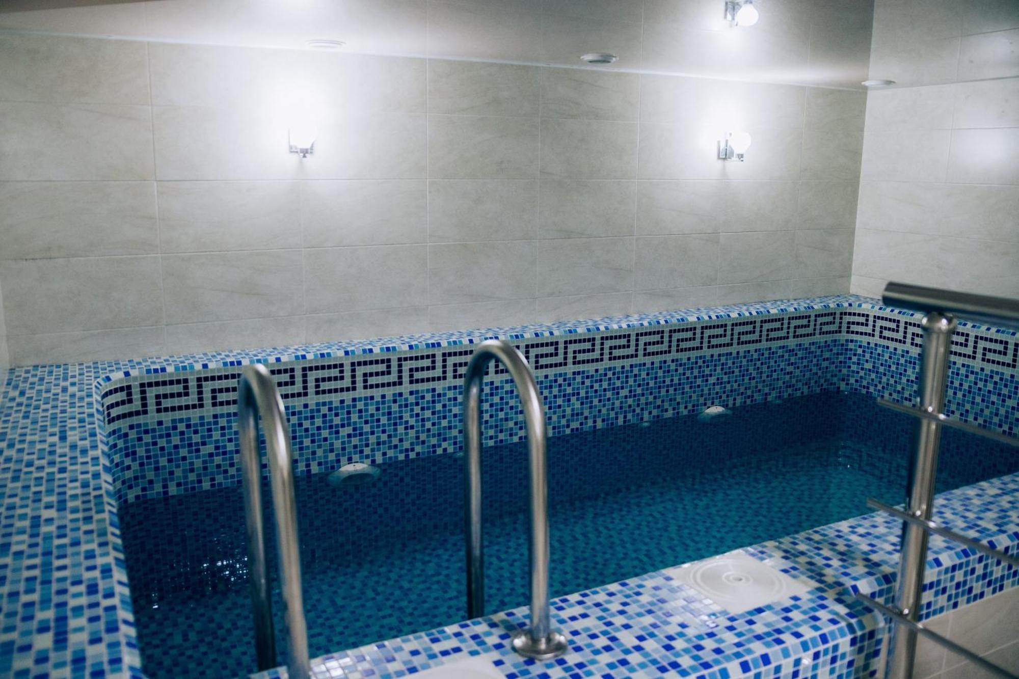 Megapolis Hotel Шымкент Экстерьер фото